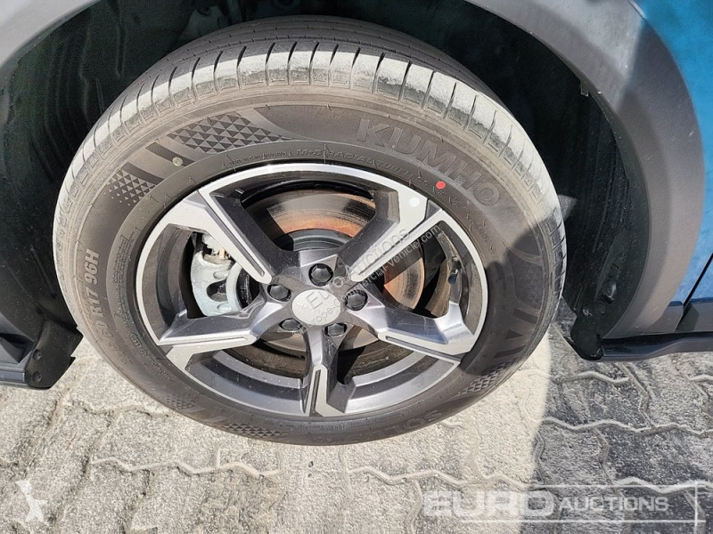 Veicolo commerciale  Jolion Pro (A02) 1.5P