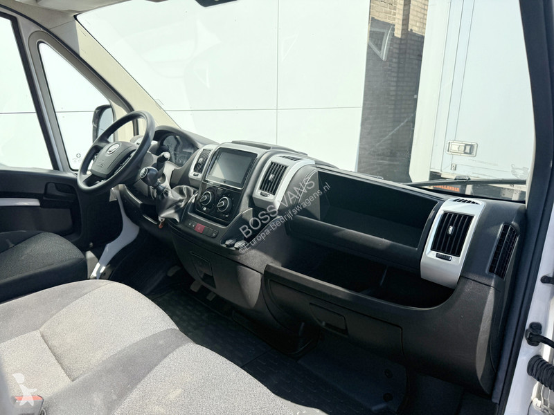 Autoutilitară Fiat 2.3 MultiJet 140pk Laadklep...