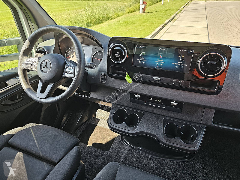Autoutilitară Mercedes 516 CDI ac automaat EURO6