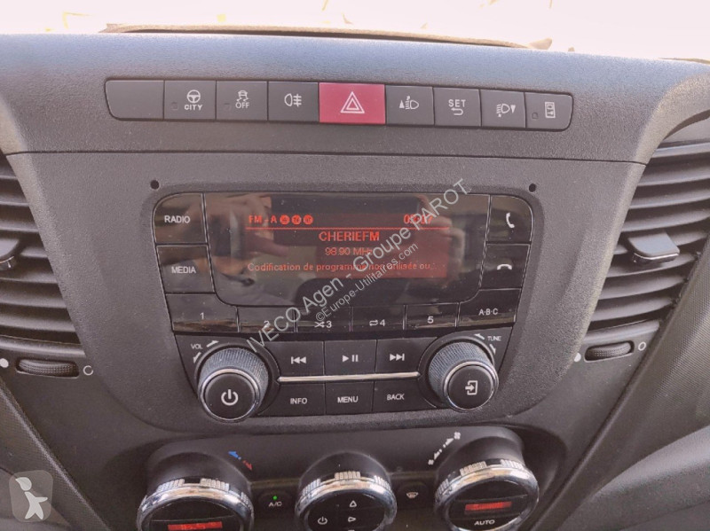 Užitkové vozidlo Iveco 35C16H3.0 Empattement 4100