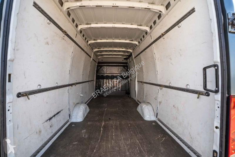 Veicolo commerciale Iveco 35S16