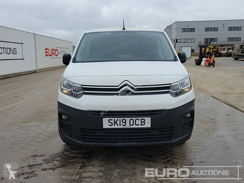Veicolo commerciale  Berlingo 650