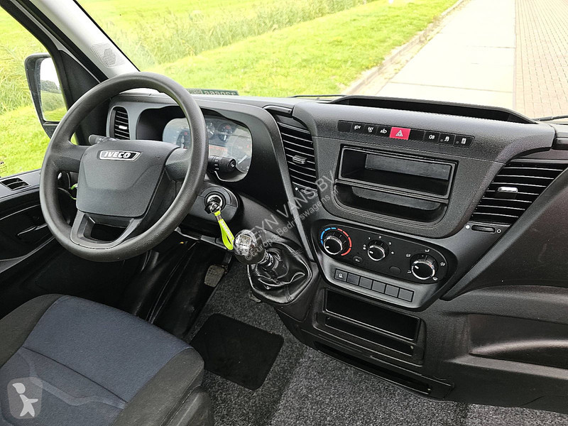 Furgoneta Iveco 35 S 12 CHASSIS
