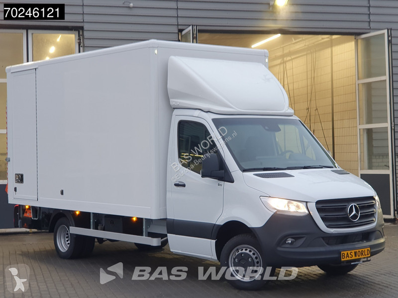 Véhicule utilitaire Mercedes 515 CDI Automaat...