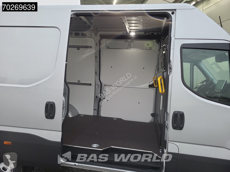 Varevogn Iveco 35C21 3.0L 210PK Automaat 2x...