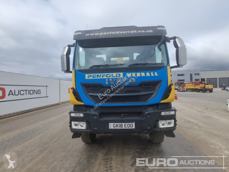 Furgoneta Iveco 410