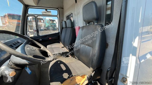 Furgoneta Mercedes 816 D Werkstattwagen...
