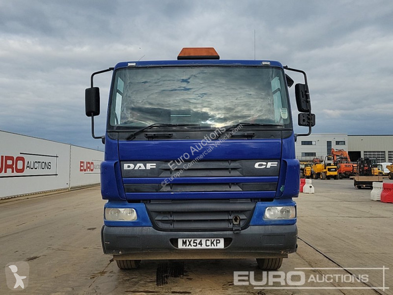 Bedrijfswagen  CF 75-310
