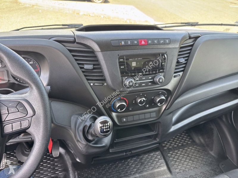 Nyttofordon Iveco 35C16H3.0 empattement 4100