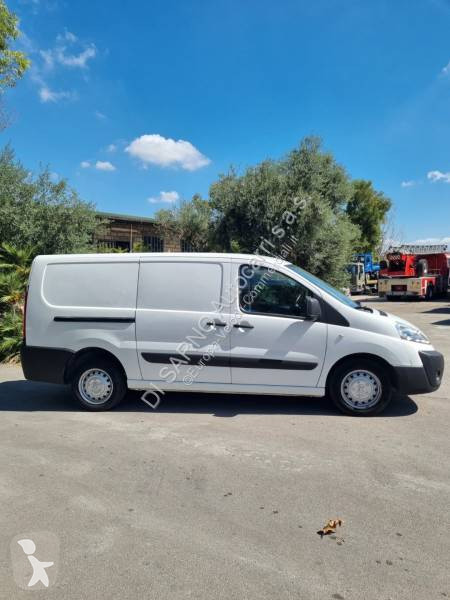 Autoutilitară Peugeot