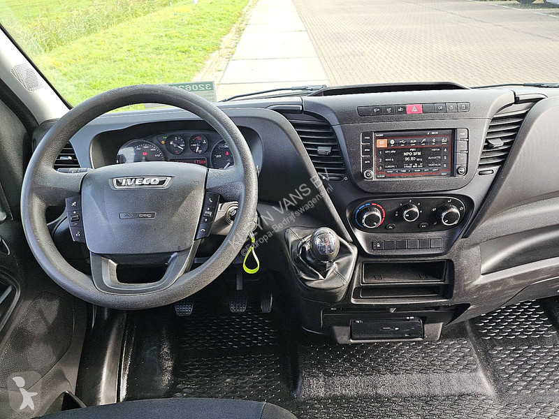 Veicolo commerciale Iveco 35C15 3.0Ltr...