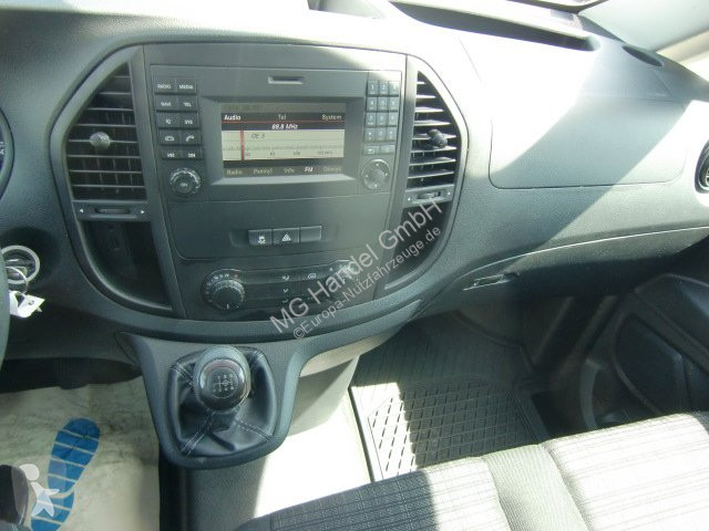 Véhicule utilitaire Mercedes Vito 114 CDi...