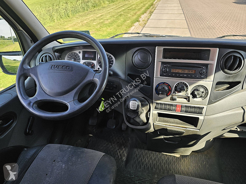 Véhicule utilitaire Iveco 35C13 export EURO5