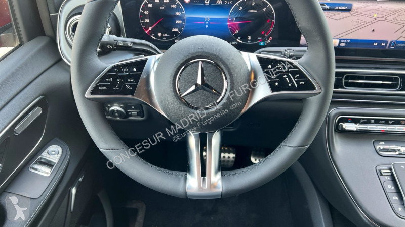 Veicolo commerciale Mercedes 250 d Avantgarde...