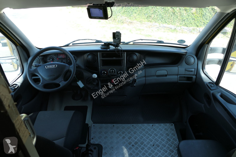 Furgoneta Iveco Daily 35 S11 C30C AUTOMATIK...