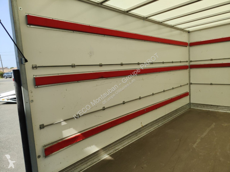 Furgoneta Iveco 35C16H3.0 empattement 4100