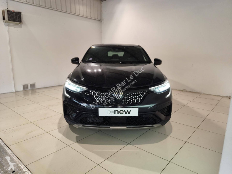 Autoutilitară Renault Arkana mild hybrid 140...