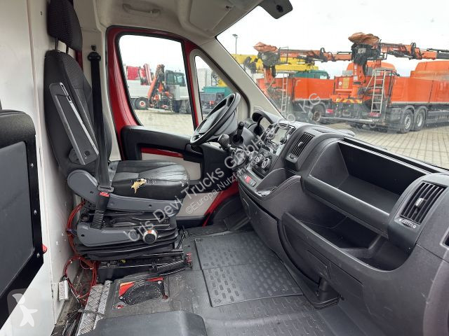 Véhicule utilitaire Peugeot Verkaufsfahrzeug...