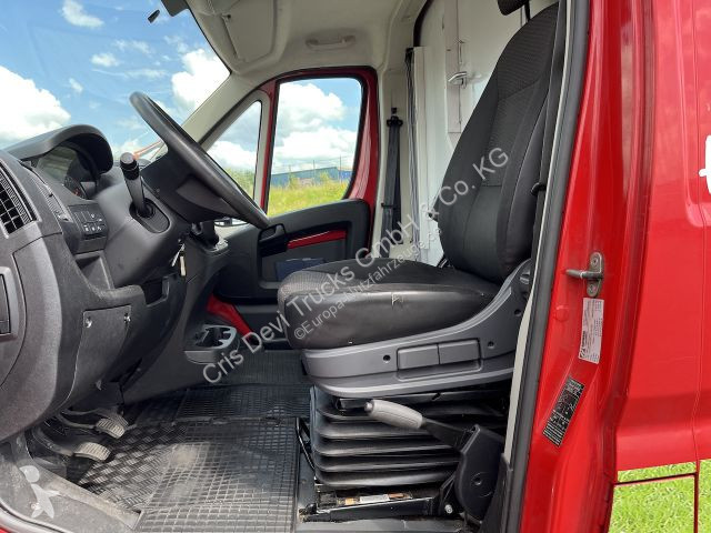 Nyttofordon Peugeot Verkaufsfahrzeug Foodtruck