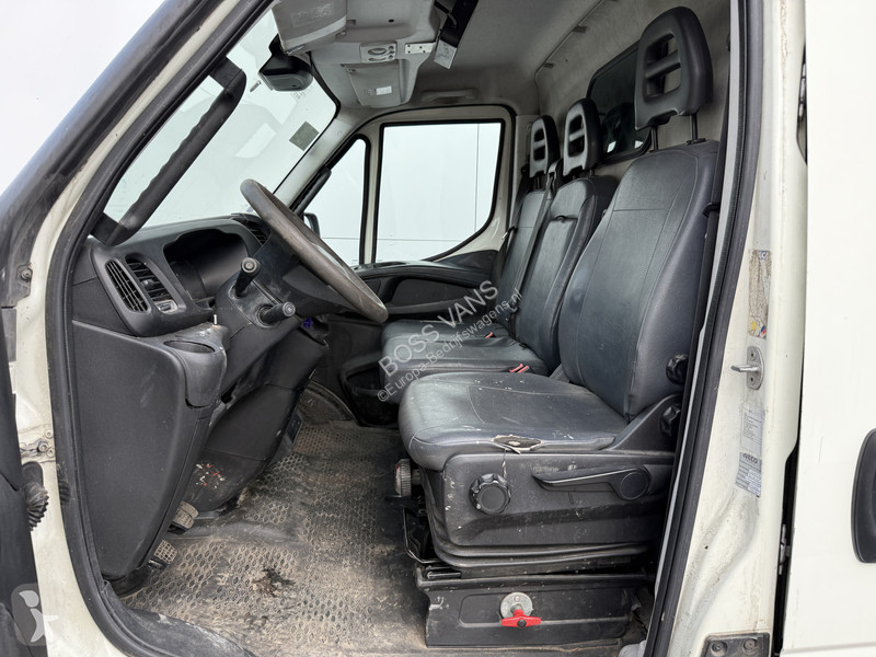 Véhicule utilitaire Iveco 70C17 3.0 **Engine...