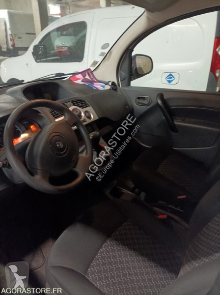 Véhicule utilitaire Renault KANGOO