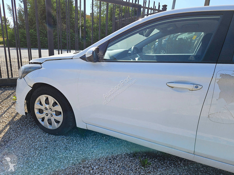 Furgoneta Hyundai 1.2 i20