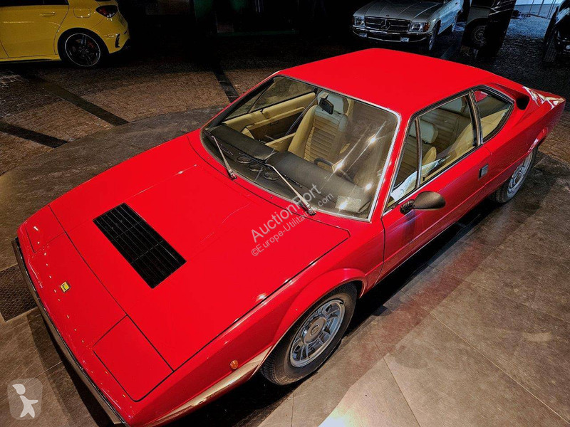 Furgoneta Ferrari DINO  GT4