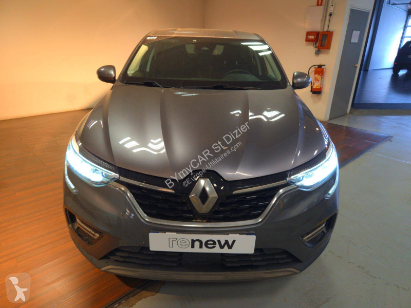 Autoutilitară Renault Arkana mild hybrid 140...