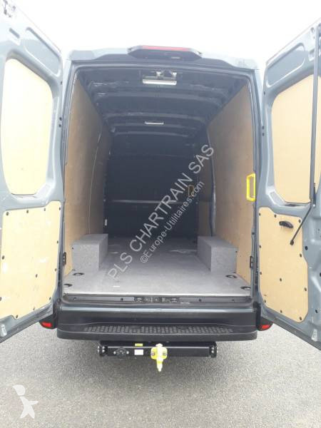 Furgoneta Iveco