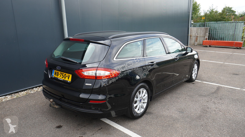 Véhicule utilitaire Ford 1.5 TDCi Trend Lease...