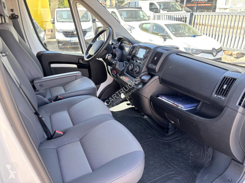 Bedrijfswagen Peugeot BOXER