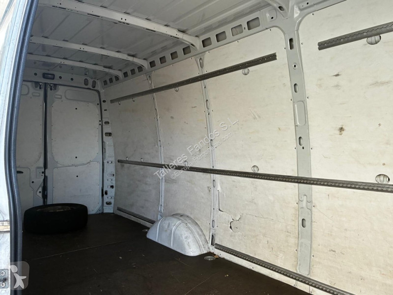 Furgoneta Iveco  35S14 16m3