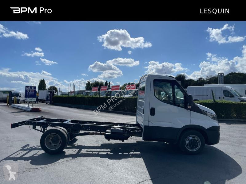 Furgoneta Iveco CCb 35C15H Empattement 3750 Tor