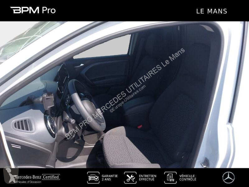 Veicolo commerciale Mercedes e Long Pro