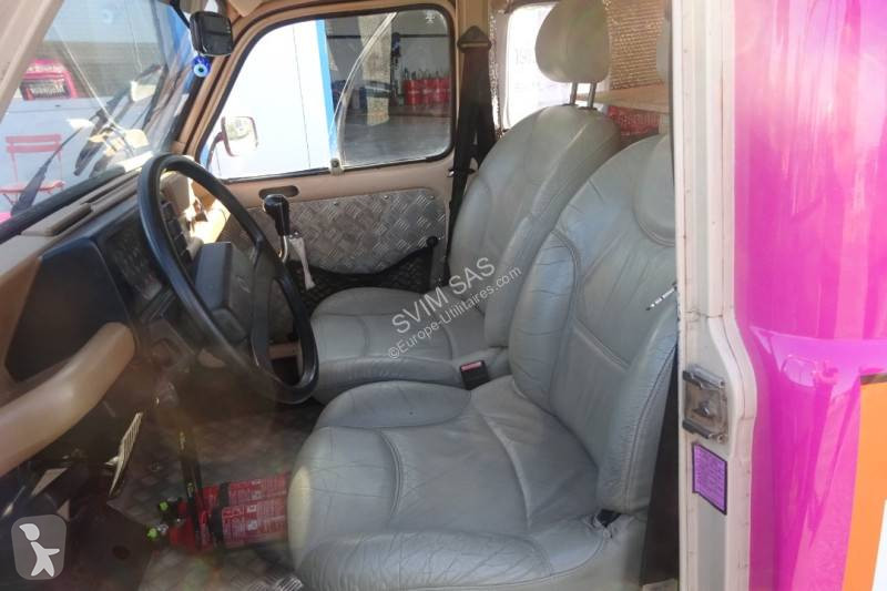 Véhicule utilitaire Renault
