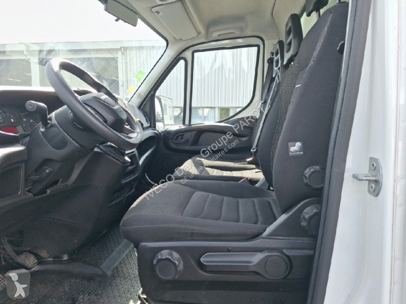 Užitkové vozidlo Iveco 35C16H3.0 empattement 4100