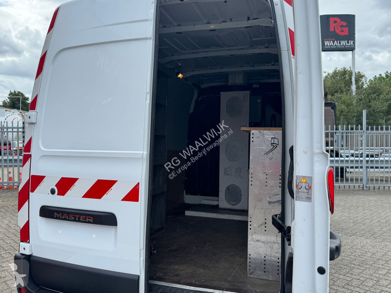 Véhicule utilitaire Renault Hoogwerker 12M