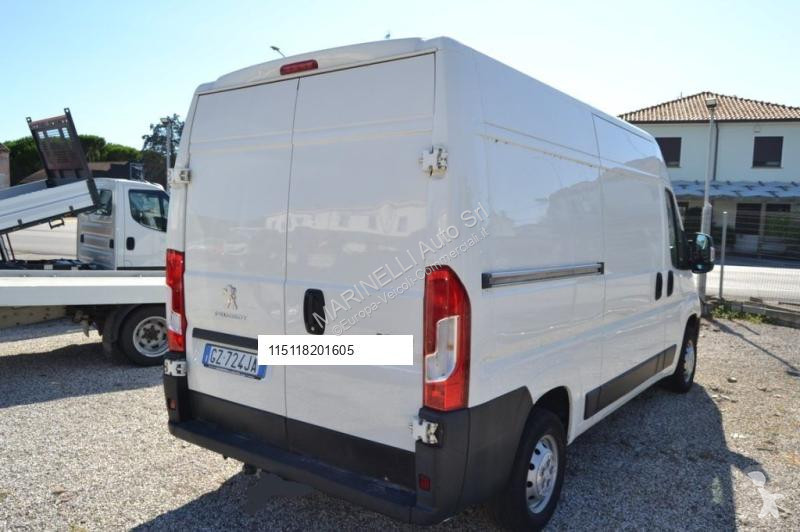 Nyttofordon Peugeot 335 2.0 BlueHDi 130CV L2 H2
