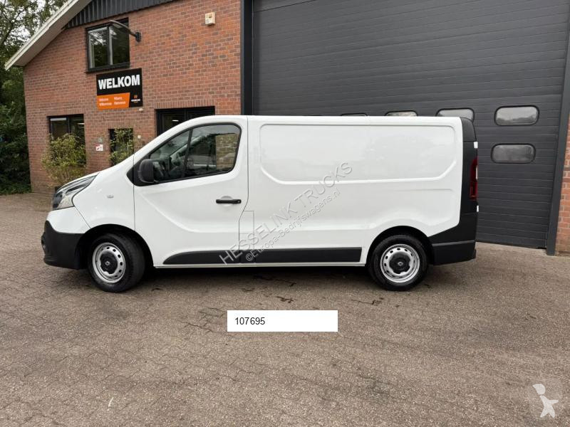 Véhicule utilitaire Renault 1.6 dCi T27 L1H1...