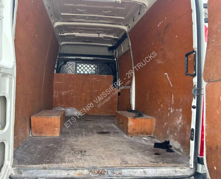Furgoneta Iveco