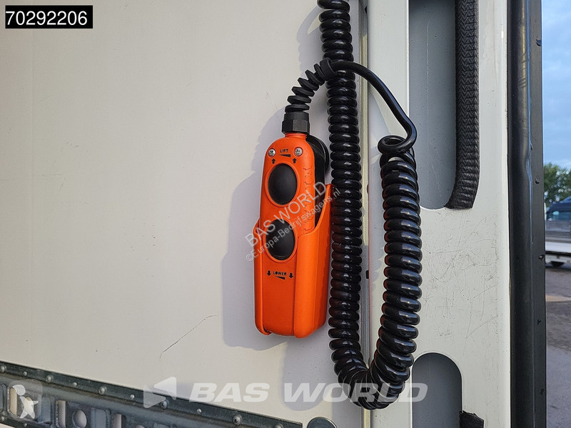 Furgoneta Iveco 72C21 3.0L Automaat 1000KG...