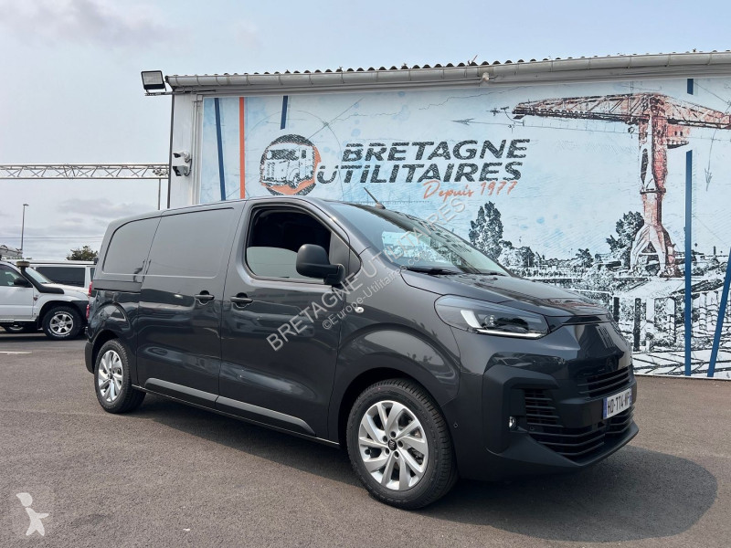 Furgoneta Fiat SCUDO FG M 2.0 BLUEHDI 180CH S&S...