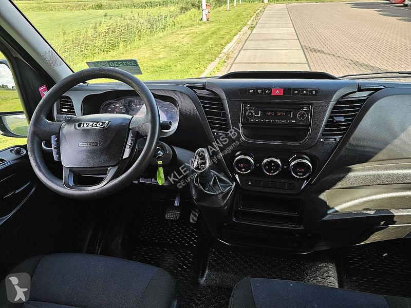 Autoutilitară Iveco 35S16