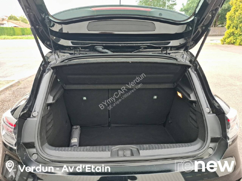 Veículo utilitário Renault Clio TCe 90