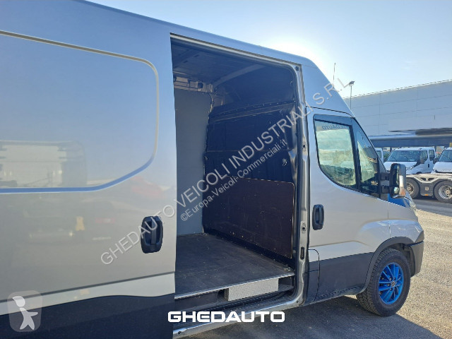 Iveco IVECO DAILY 35S14 V van