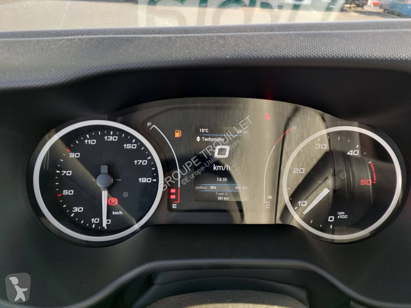 Véhicule utilitaire Iveco RJ COFFRES 160 CV 3,5 T