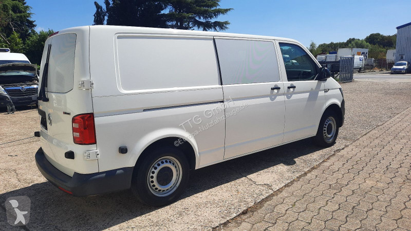 Volkswagen T6  4Motion Lang Transporter