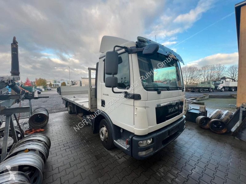 Nyttofordon MAN 8.180 4X2 offene Pritsche