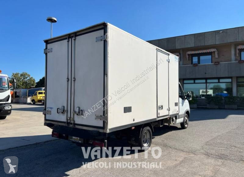Furgoneta Iveco