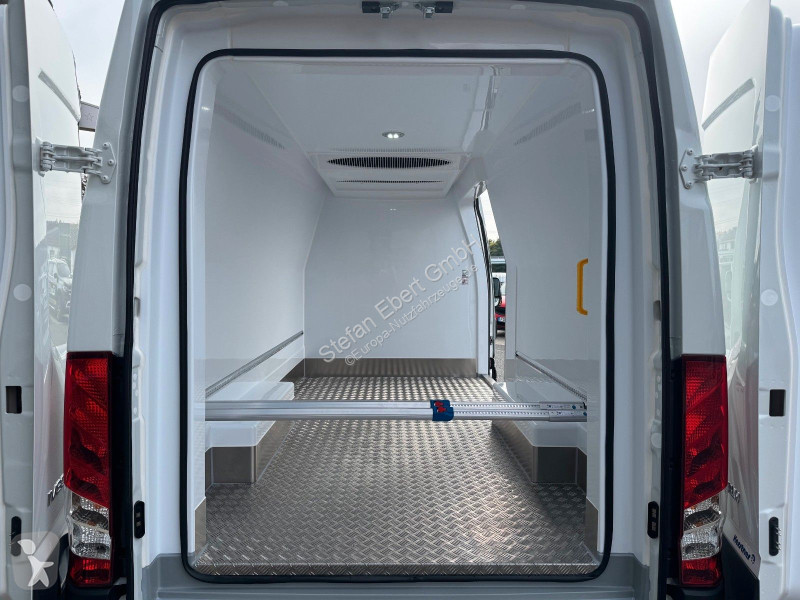 عربة نفعية Iveco 35S16 A8...